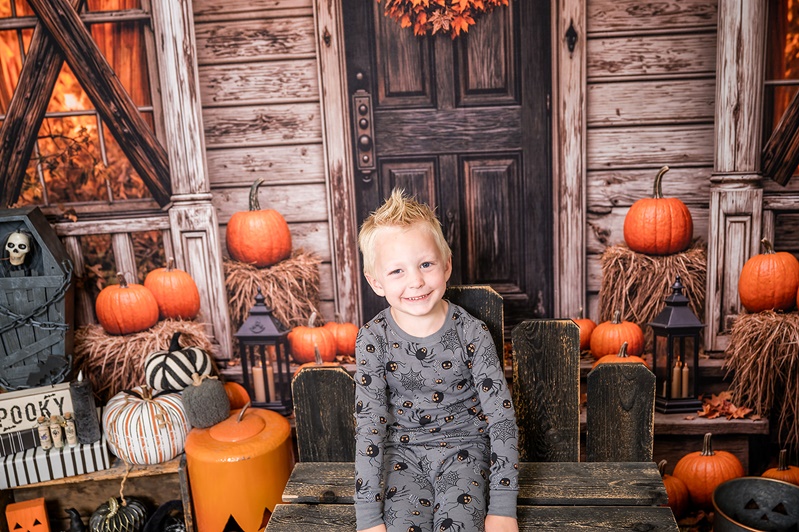 Halloween Minis are almost here, and I cannot wait to see all the costumes, tiny personalities, and spooky-cute chaos! 🎃👻

They are coming up in next week, and I only have a few spots left on October 21st. If you have been meaning to get those costumes photographed before the trick-or-treat candy takes over, now is your sign!

Message me to grab one of the last spots!

#HalloweenMinis #CacheValleyPhotographer #UtahKidsPhotography #LoganUtahPhotographer #HalloweenPhotos